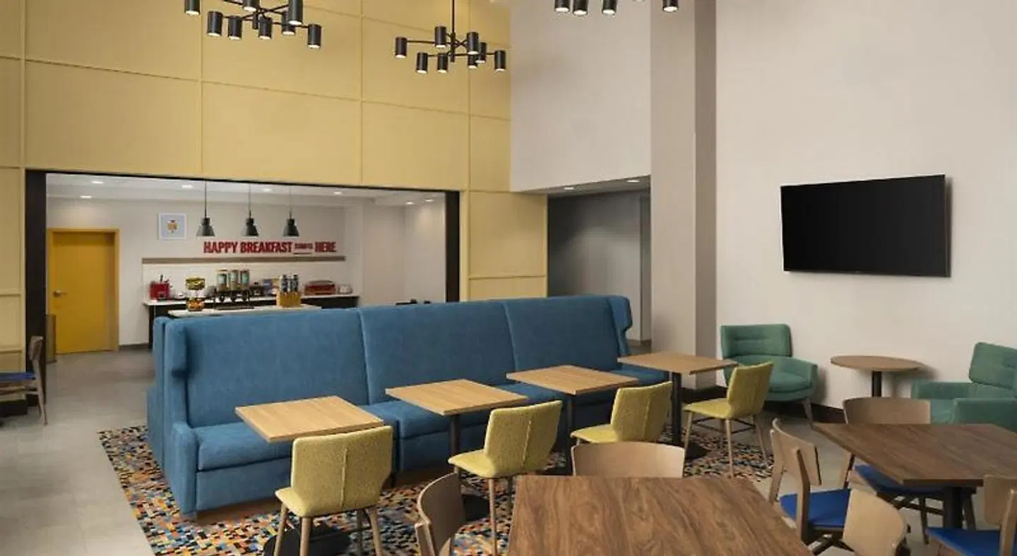 Hampton Inn & Suites Rochester/Henrietta LOUNGE_LOBBY