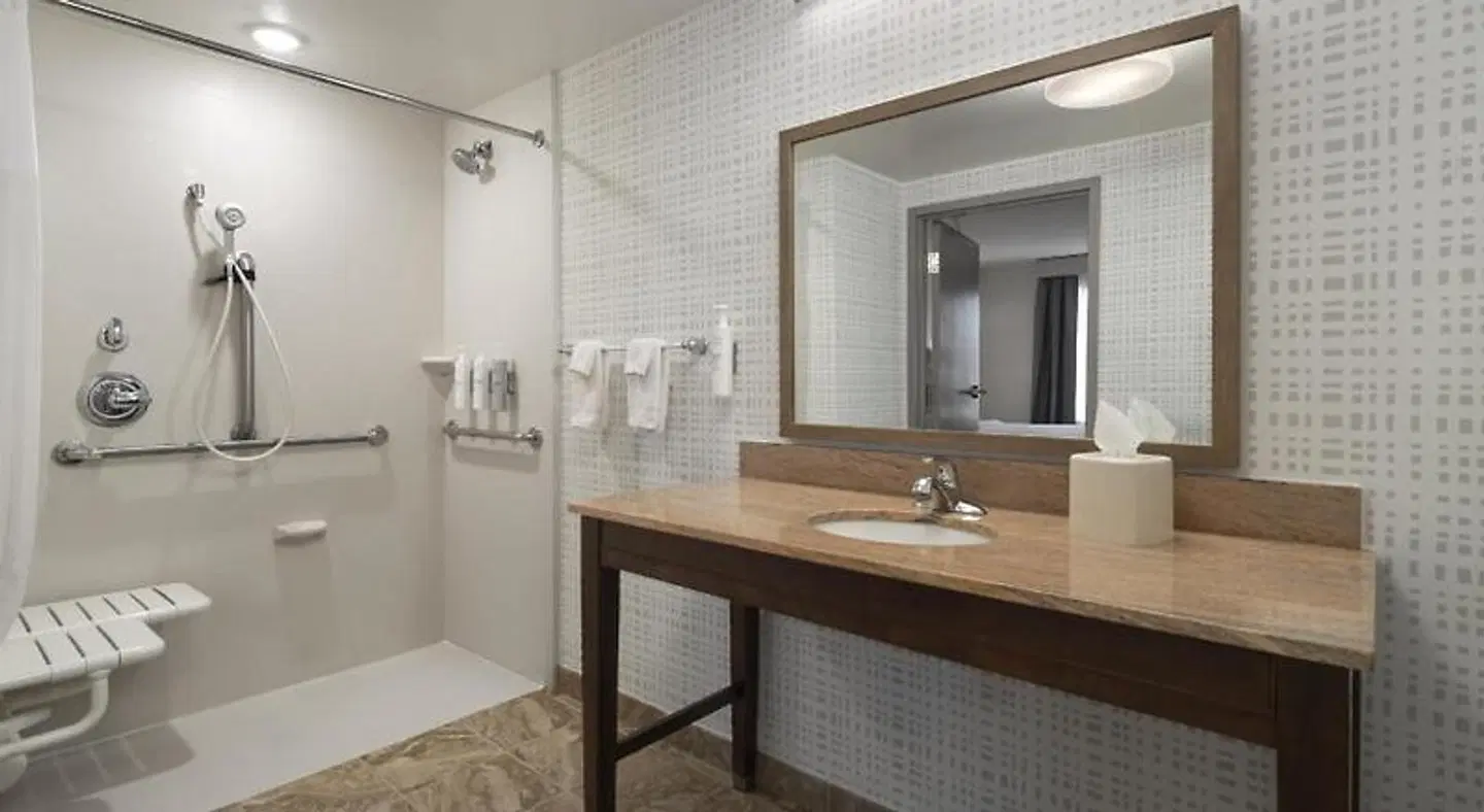 Hampton Inn & Suites Rochester/Henrietta Badezimmer