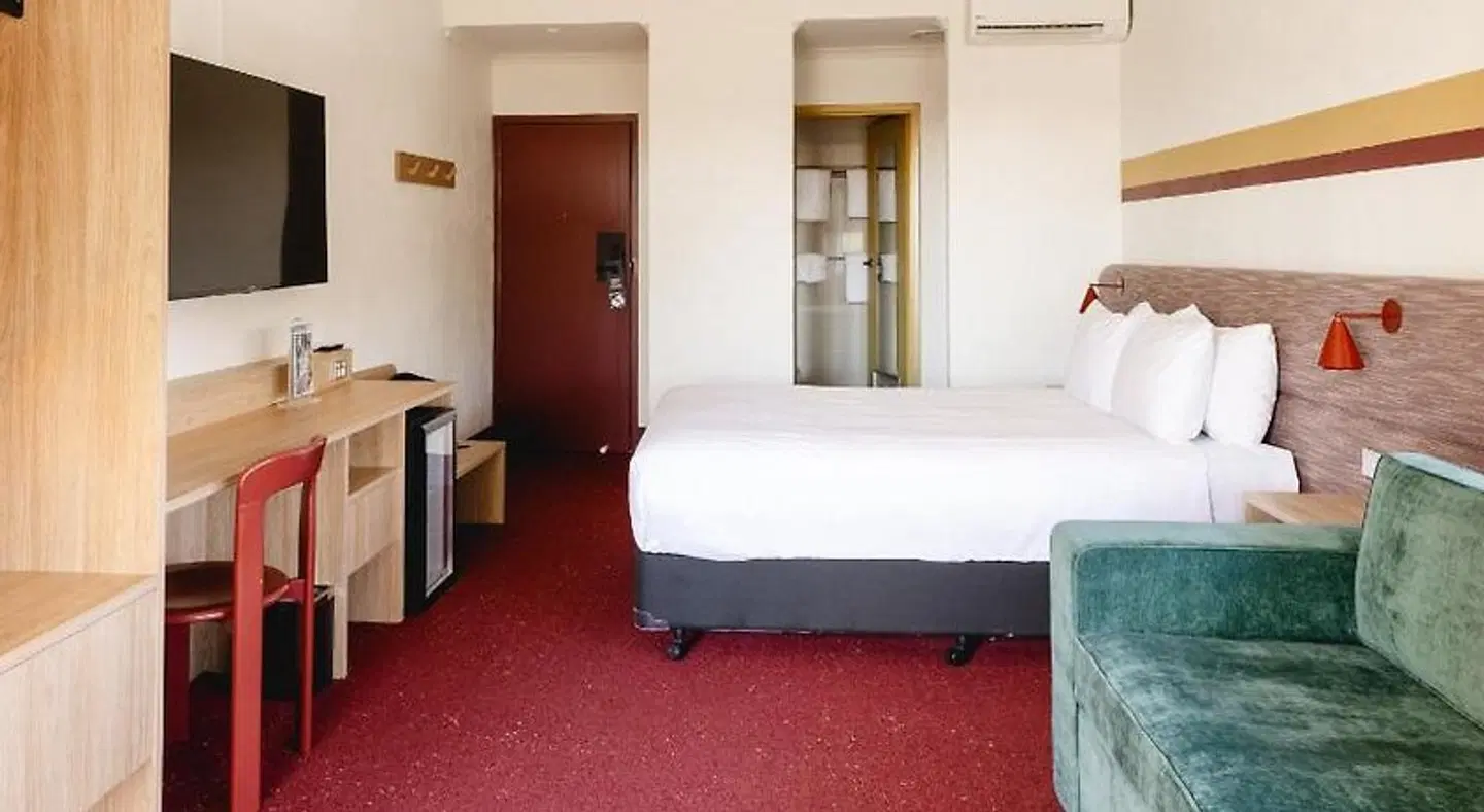 Statesman Hotel ROOM_EXAMPLE