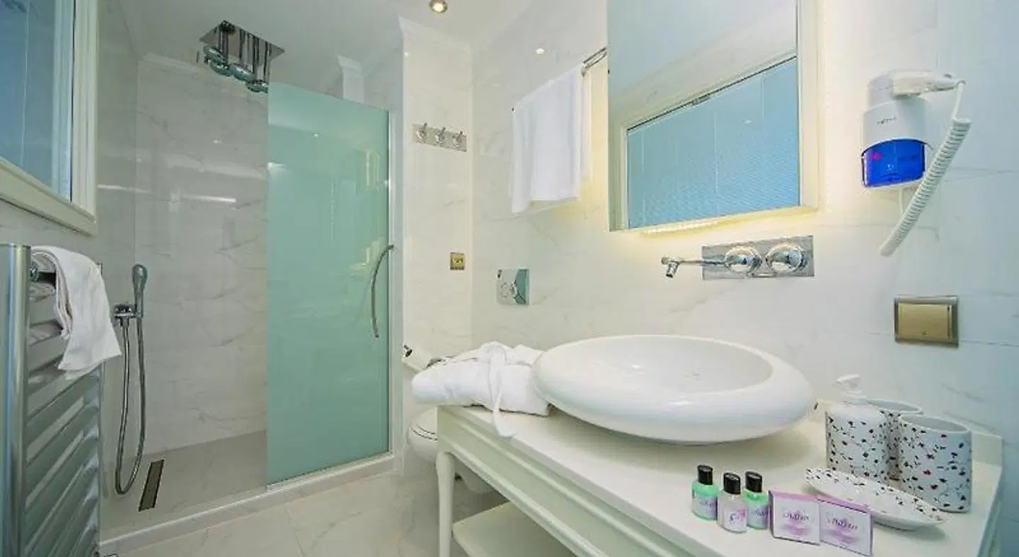 Ada Hotel Istanbul Badezimmer
