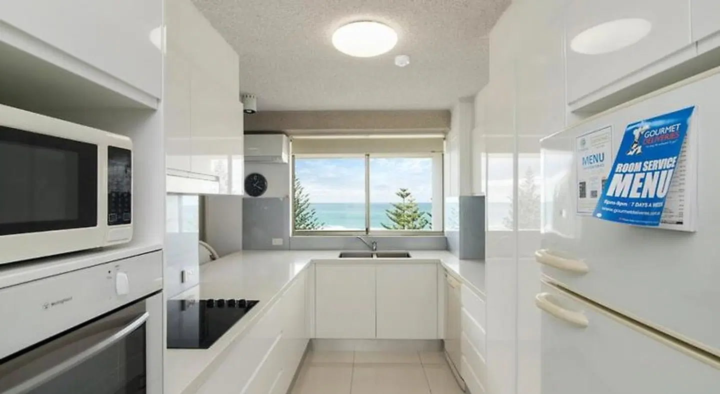 Solnamara Beachfront Apartments Badezimmer