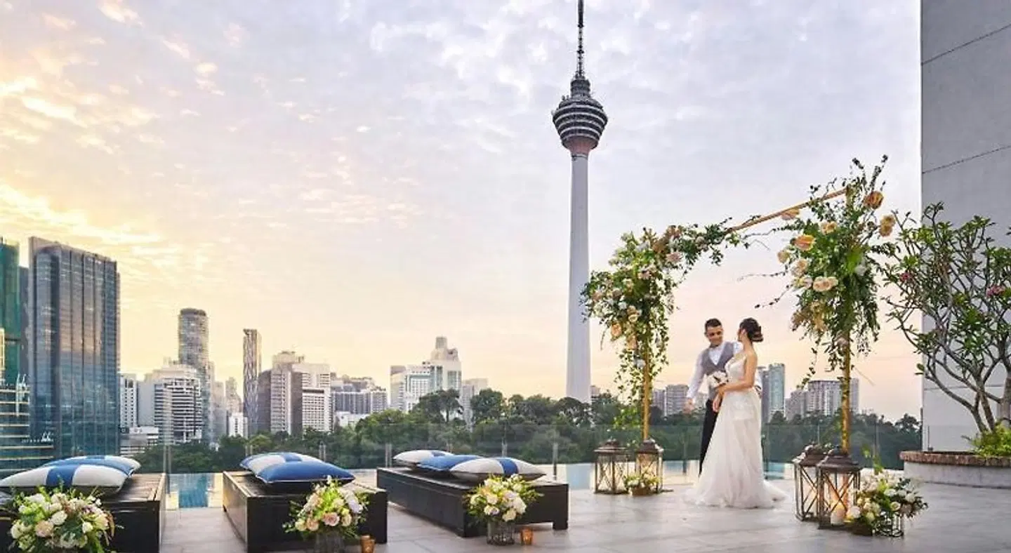 Hotel Stripes Kuala Lumpur, Autograph Collection Terrasse