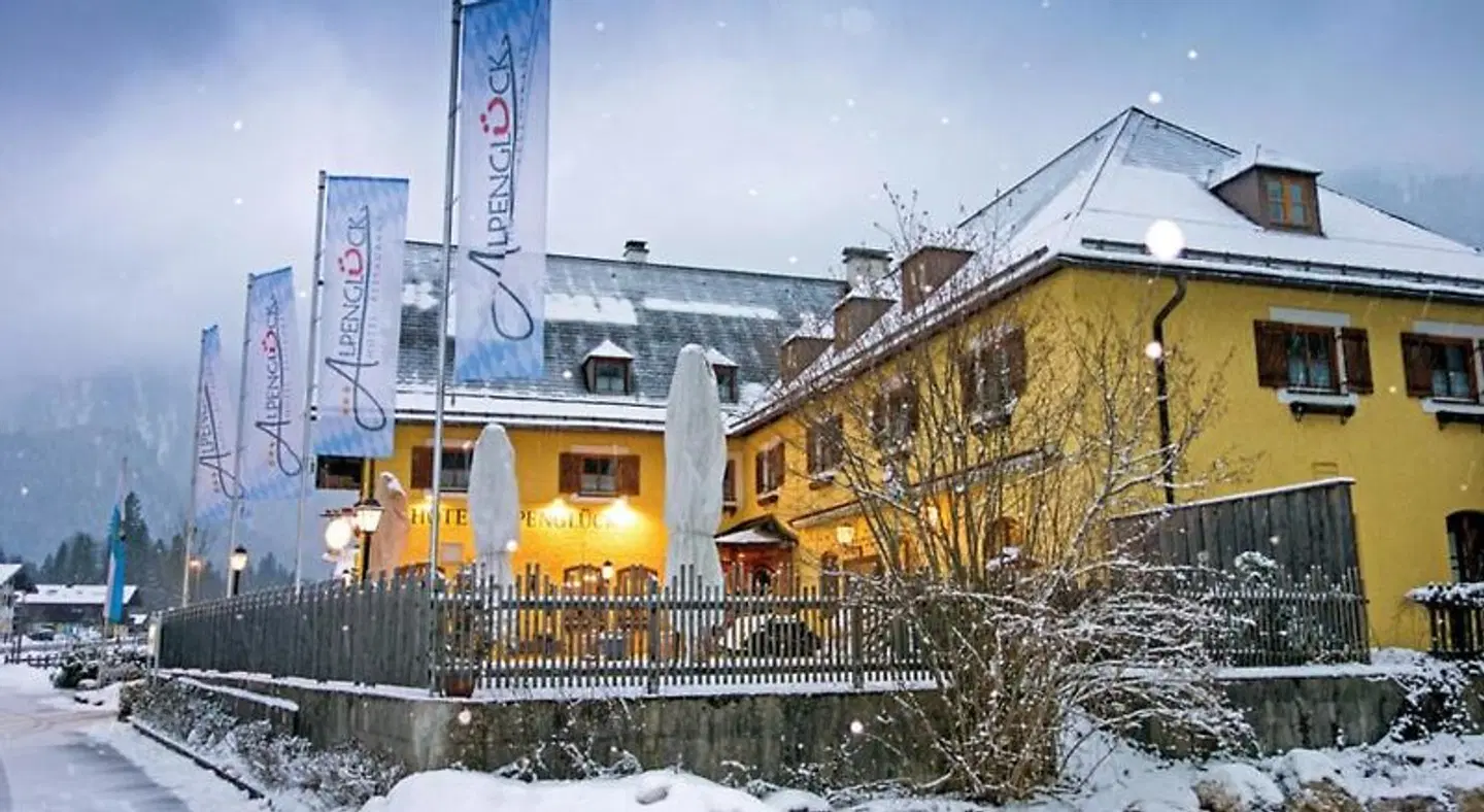 Land-Gut-Hotel & Restaurant Alpenglück EXTERIOR