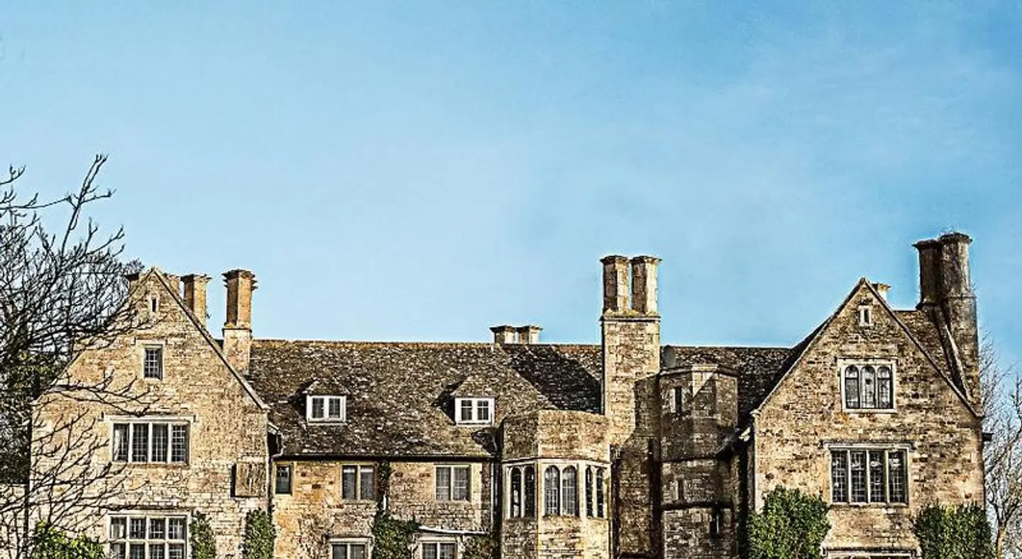 Stonehouse Court LANDSCAPE