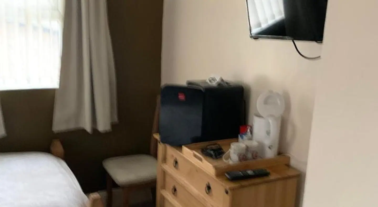 Oakwell Guest House ROOM_EXAMPLE