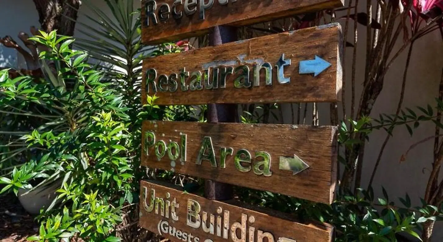 Mango Lagoon Resort & Wellness Spa Bar