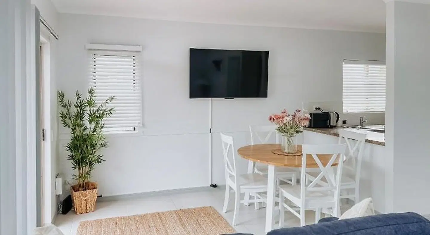 Australis Cairns Beach Resort ROOM_EXAMPLE