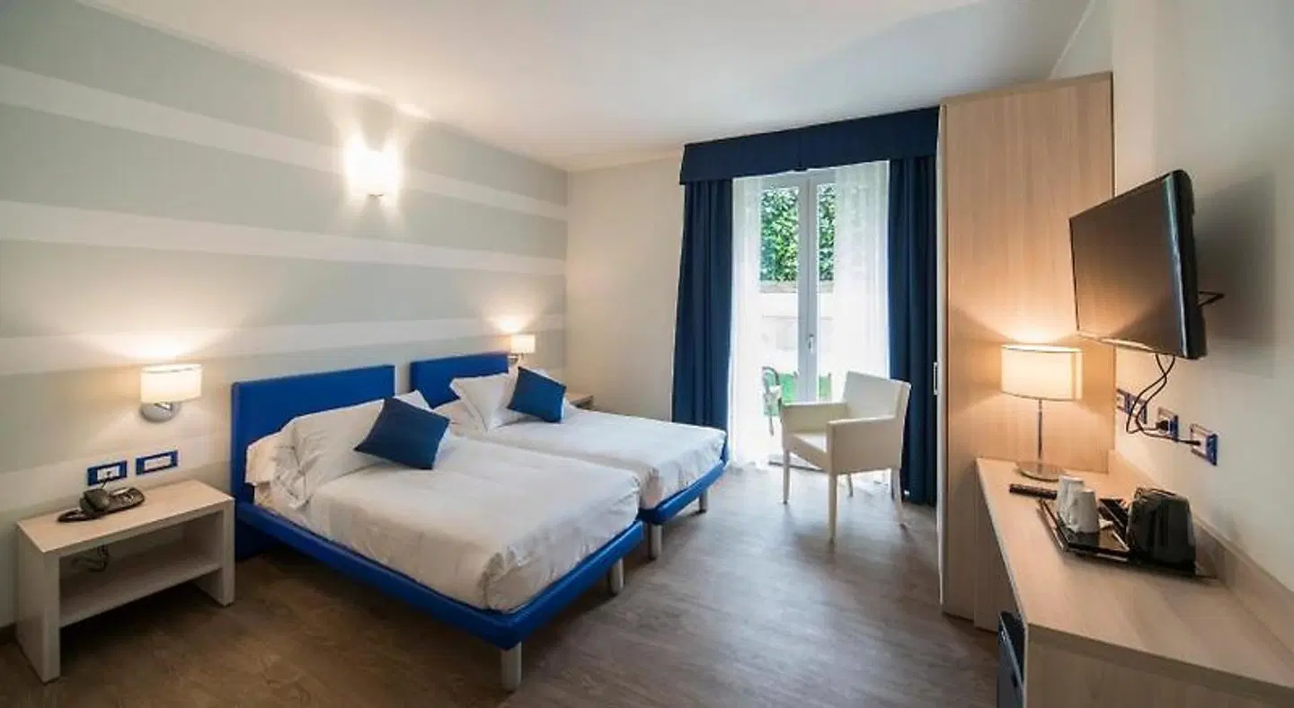 Eden Garda ROOM_EXAMPLE