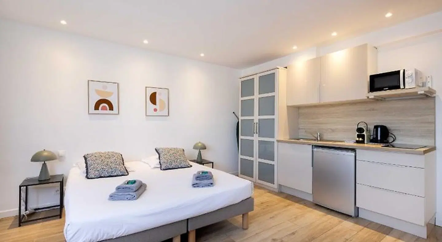 Residences du Grand Hotel by YELLOW CANNES ROOM_EXAMPLE