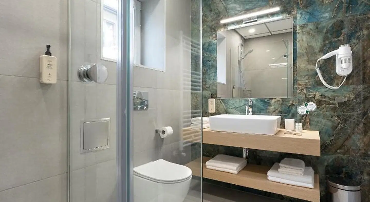 Jasmin Hotel Badezimmer