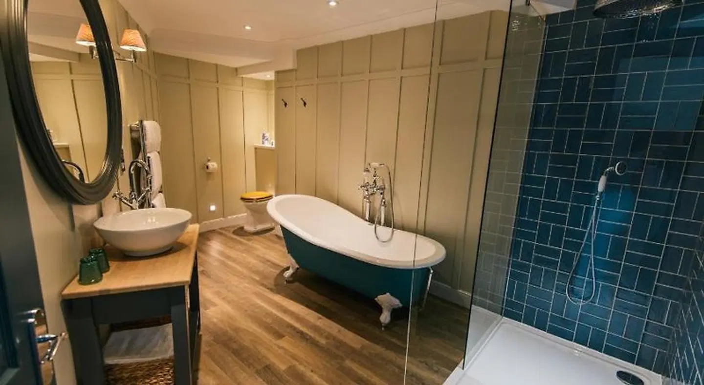 The Greenbank Hotel Badezimmer
