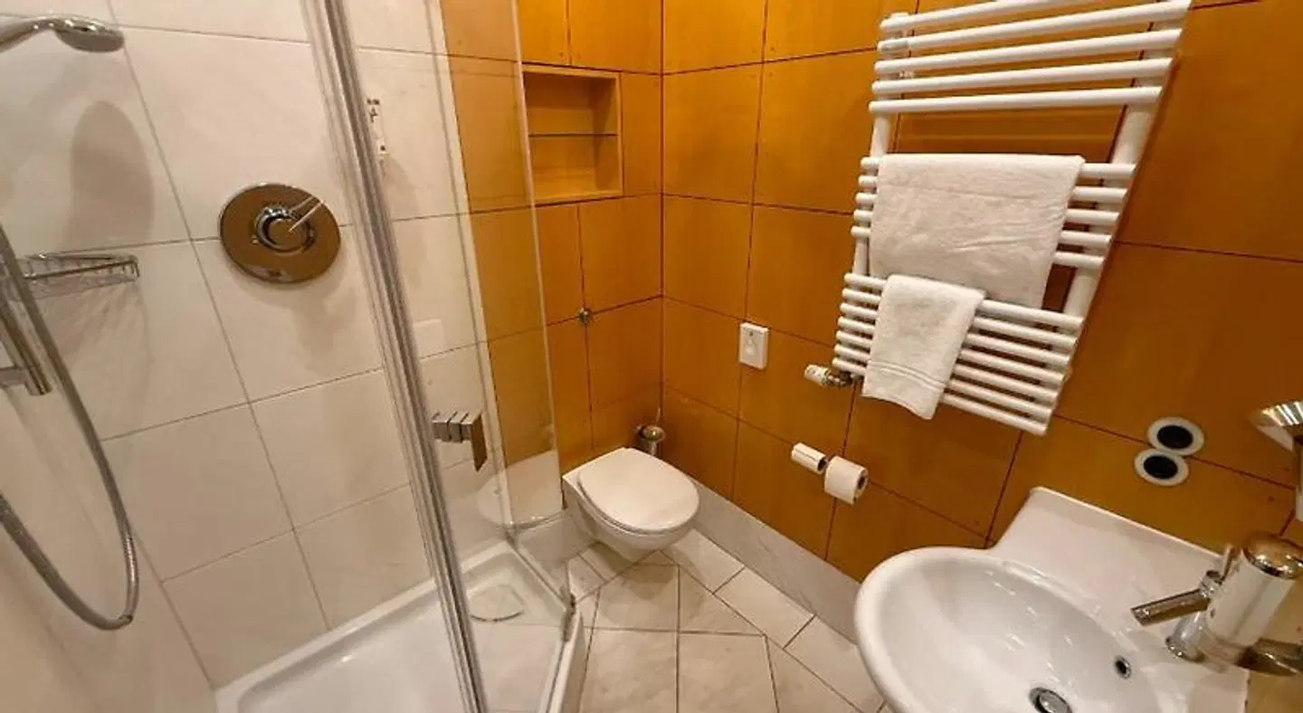 Tagungsvilla Weißer Berg Badezimmer