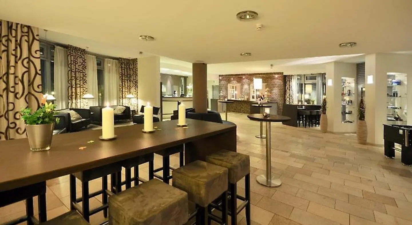 Zur Linde Bar