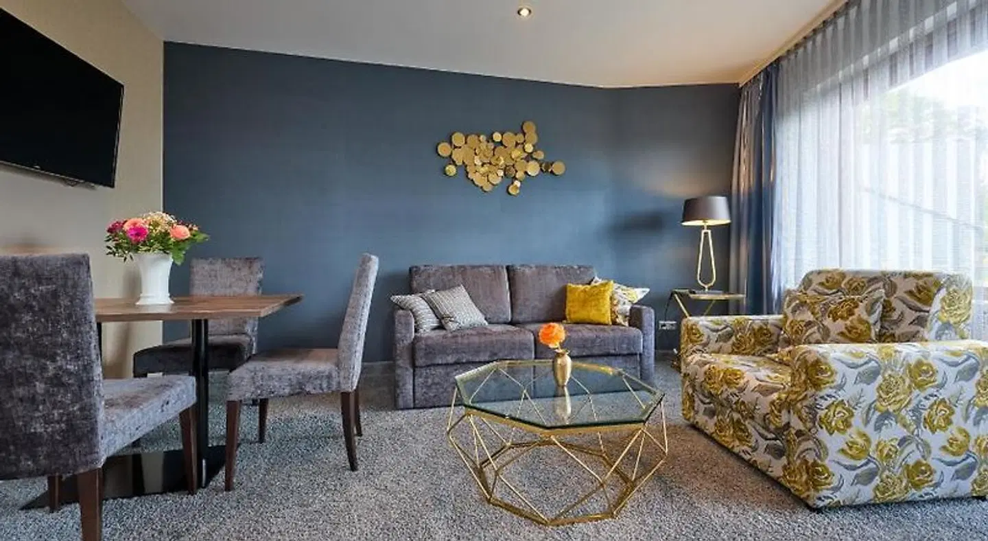 Stumpf LOUNGE_LOBBY