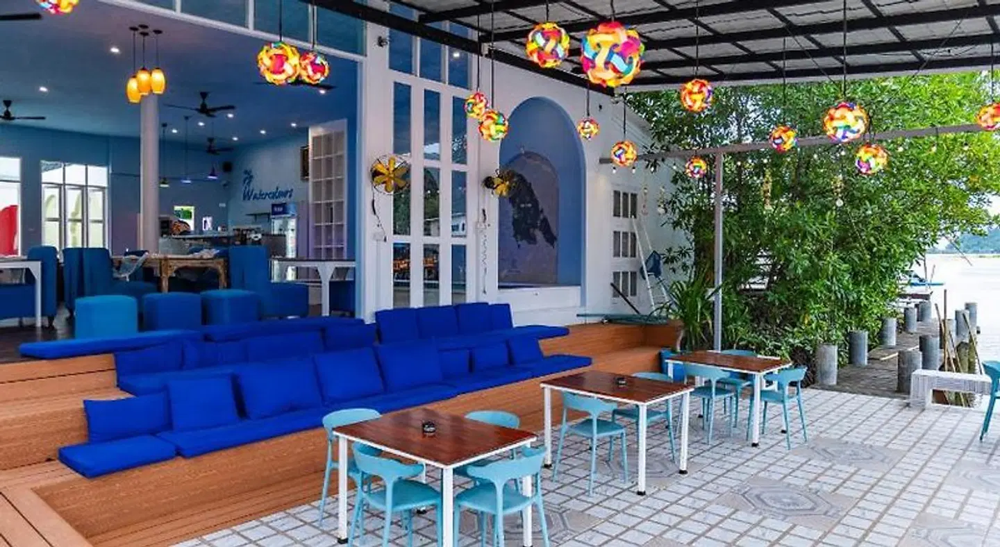 Watercolours Resort Bar