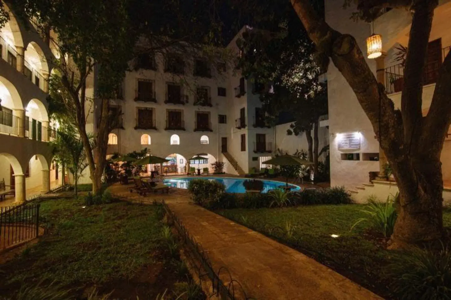 Hotel El Mesón del Marqués EXTERIOR
