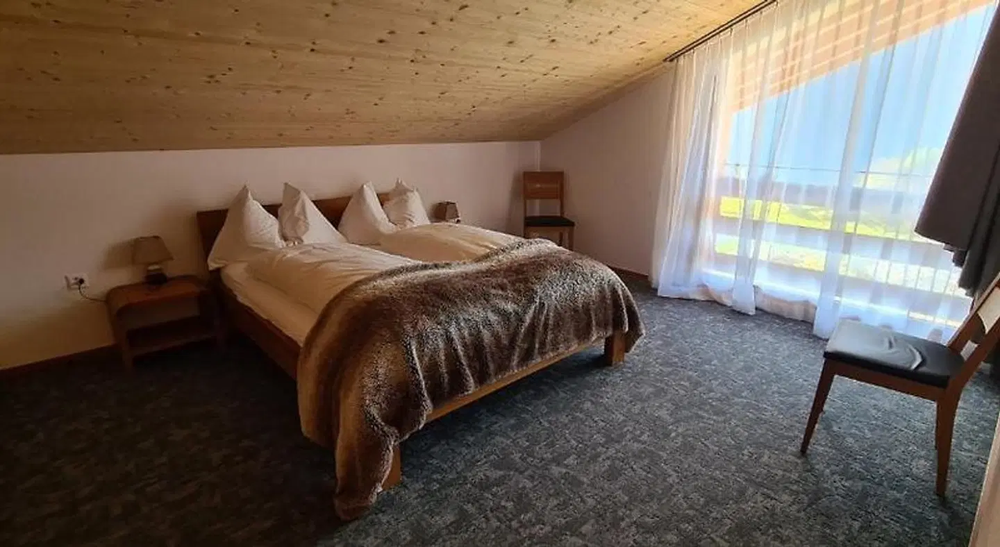 Hotel Reuti ROOM_EXAMPLE