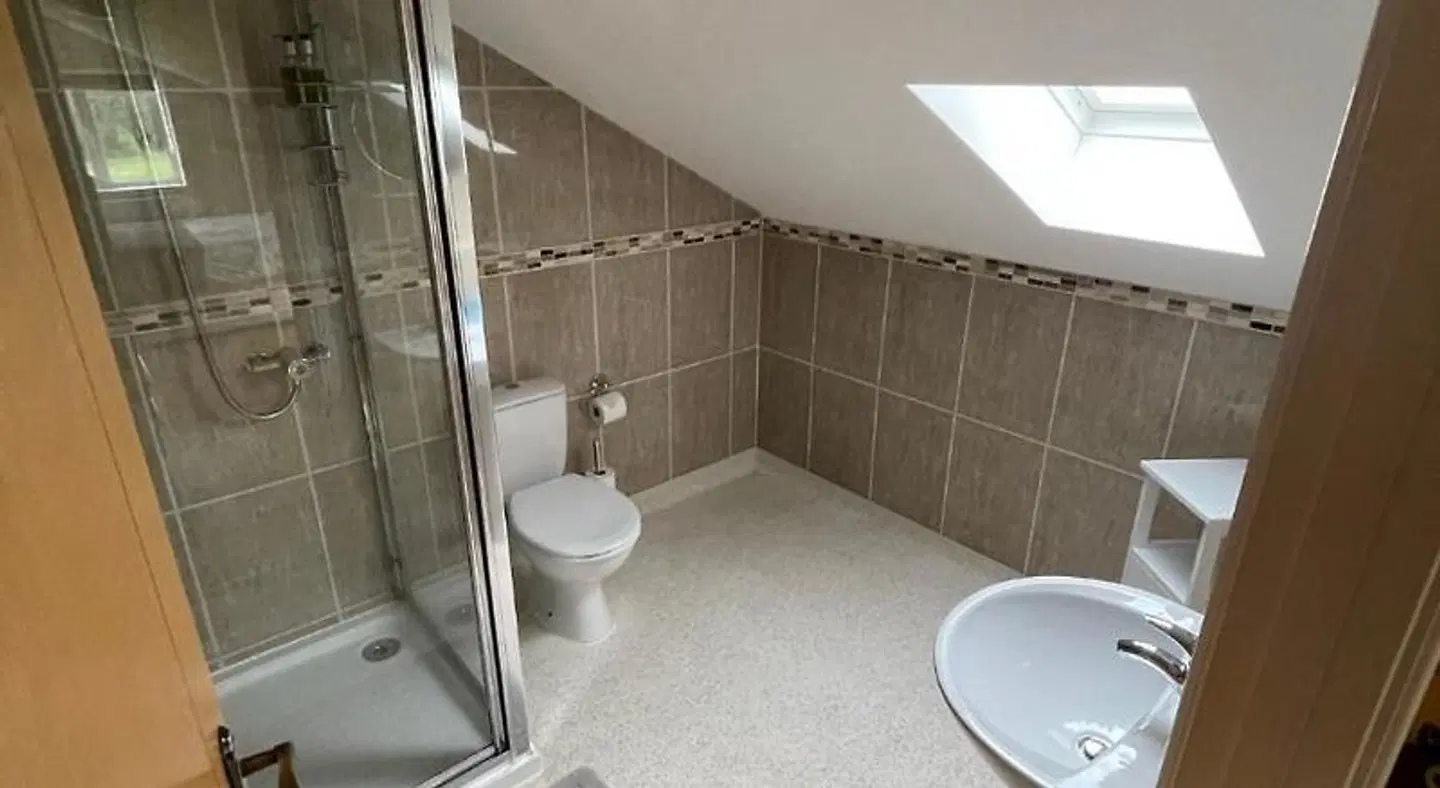 Lovesgrove Country Guest House Badezimmer