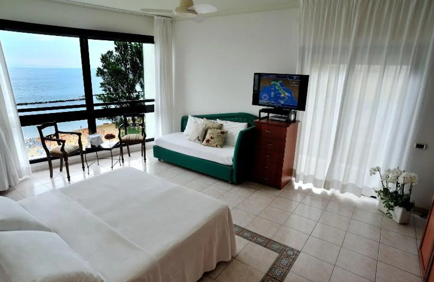 Venus ROOM_EXAMPLE