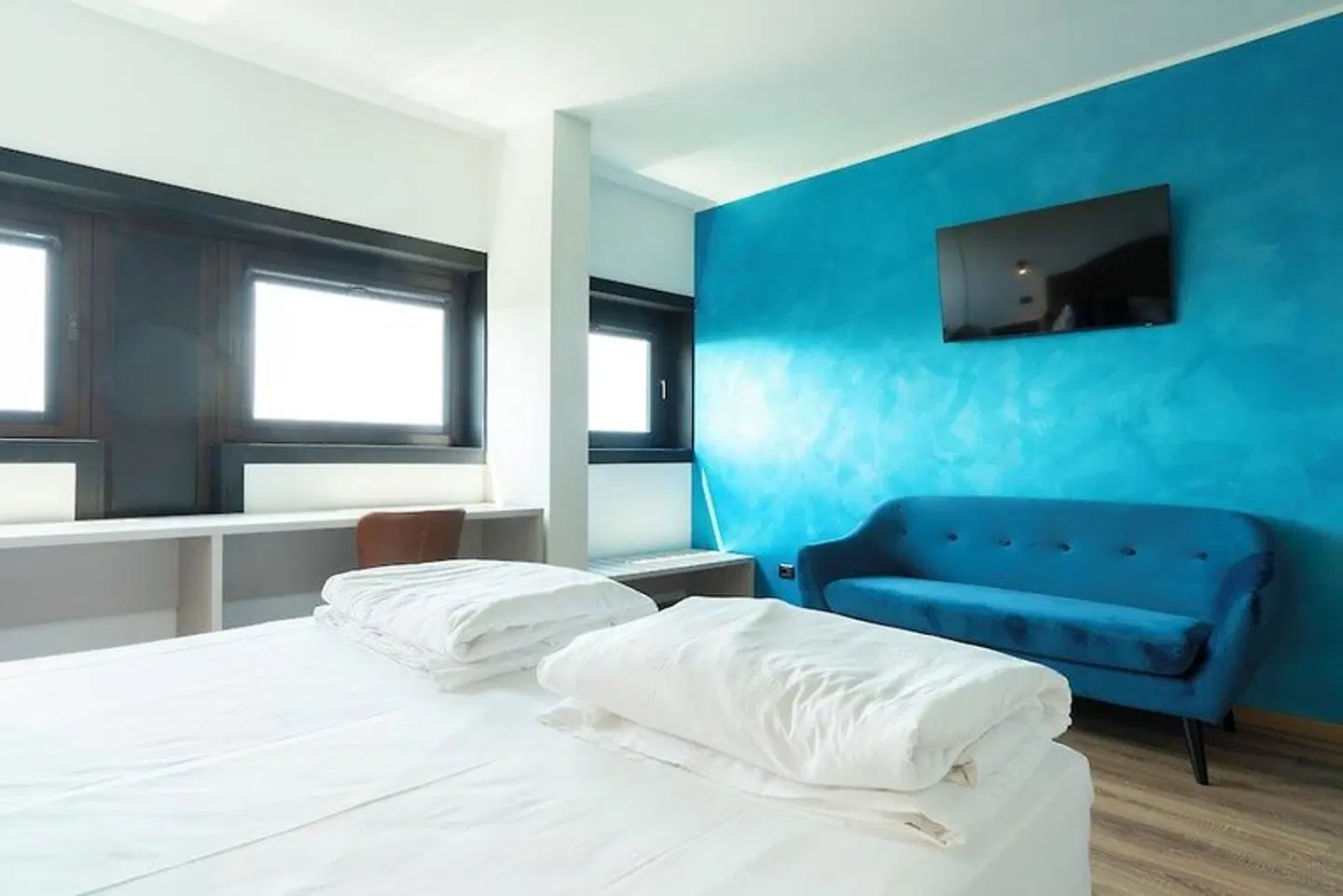 Saccardi Quadrante Europa ROOM_EXAMPLE