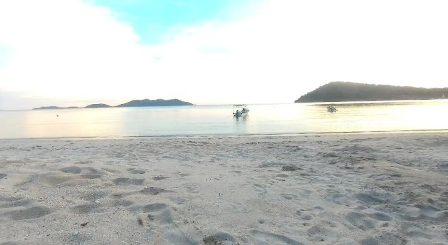 Yuyu Golden Beach Strand