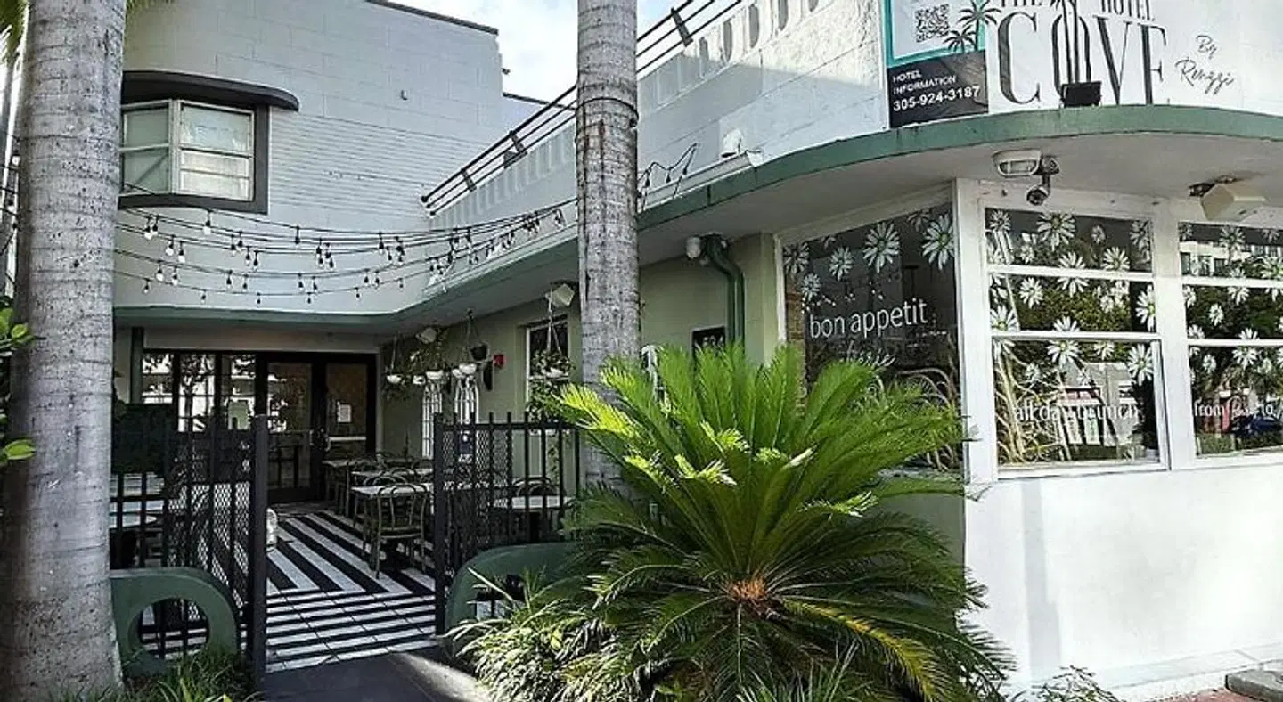 The Cove By Renzzi EXTERIOR