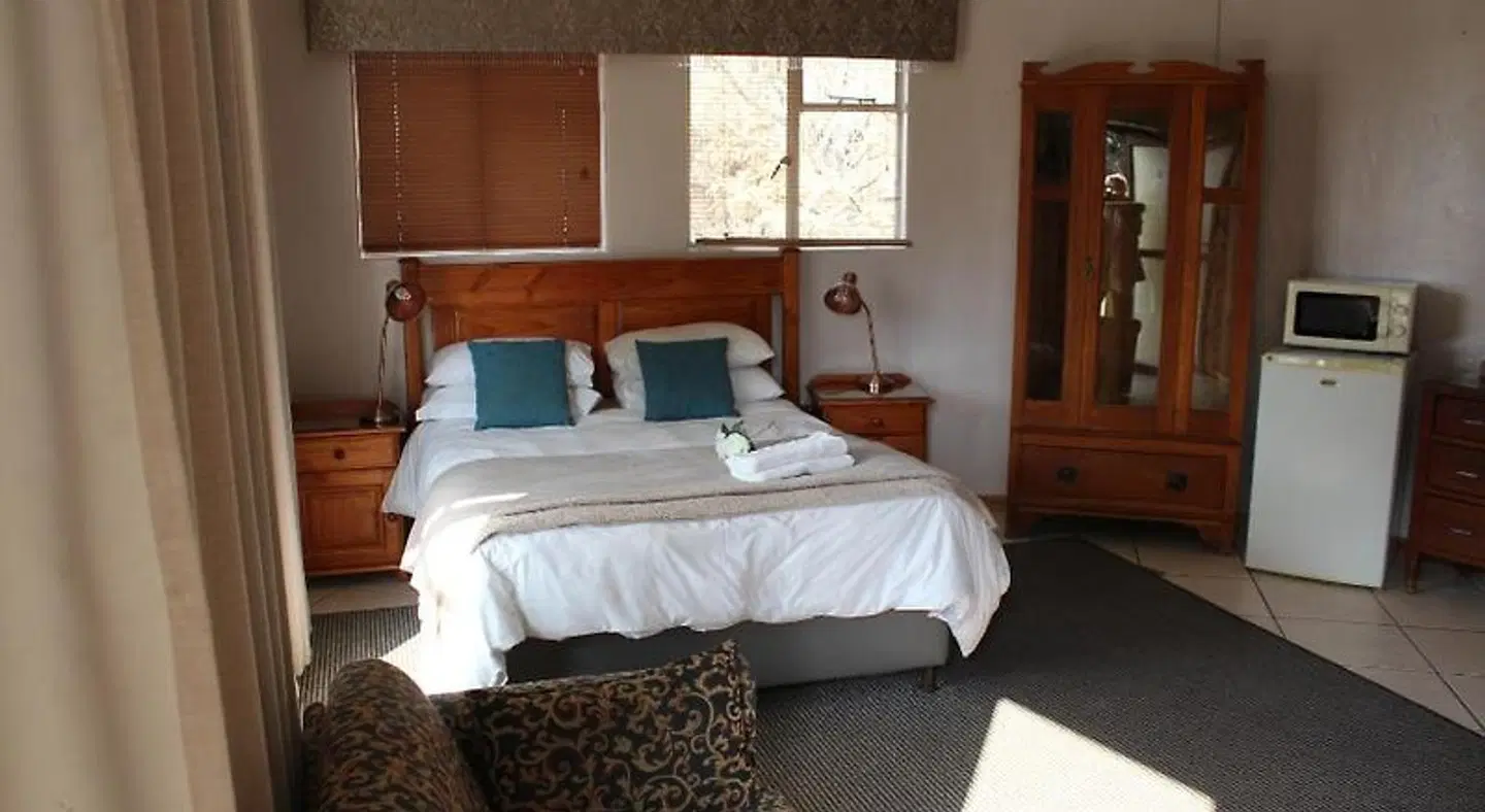 Woodpecker Guesthouse ROOM_EXAMPLE