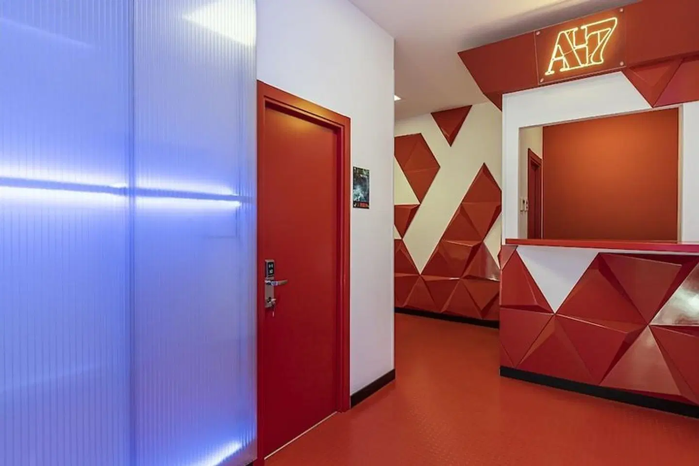 Art Seven Hostel Capsules ROOM_EXAMPLE