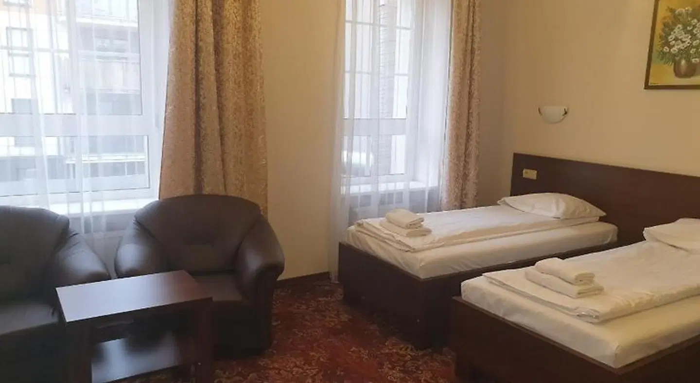 Cesarski ROOM_EXAMPLE