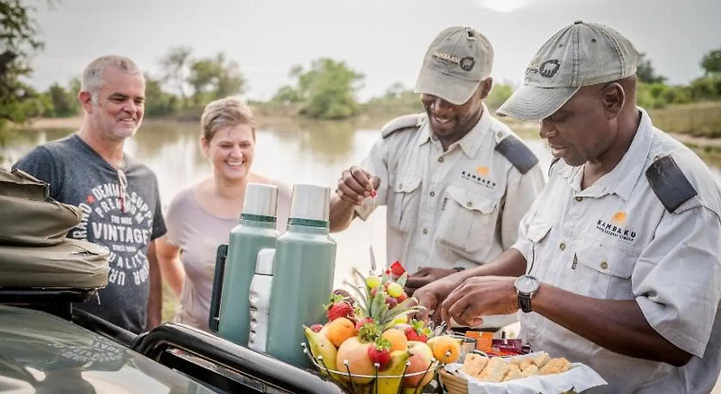 Kambaku Safari Lodge PEOPLE