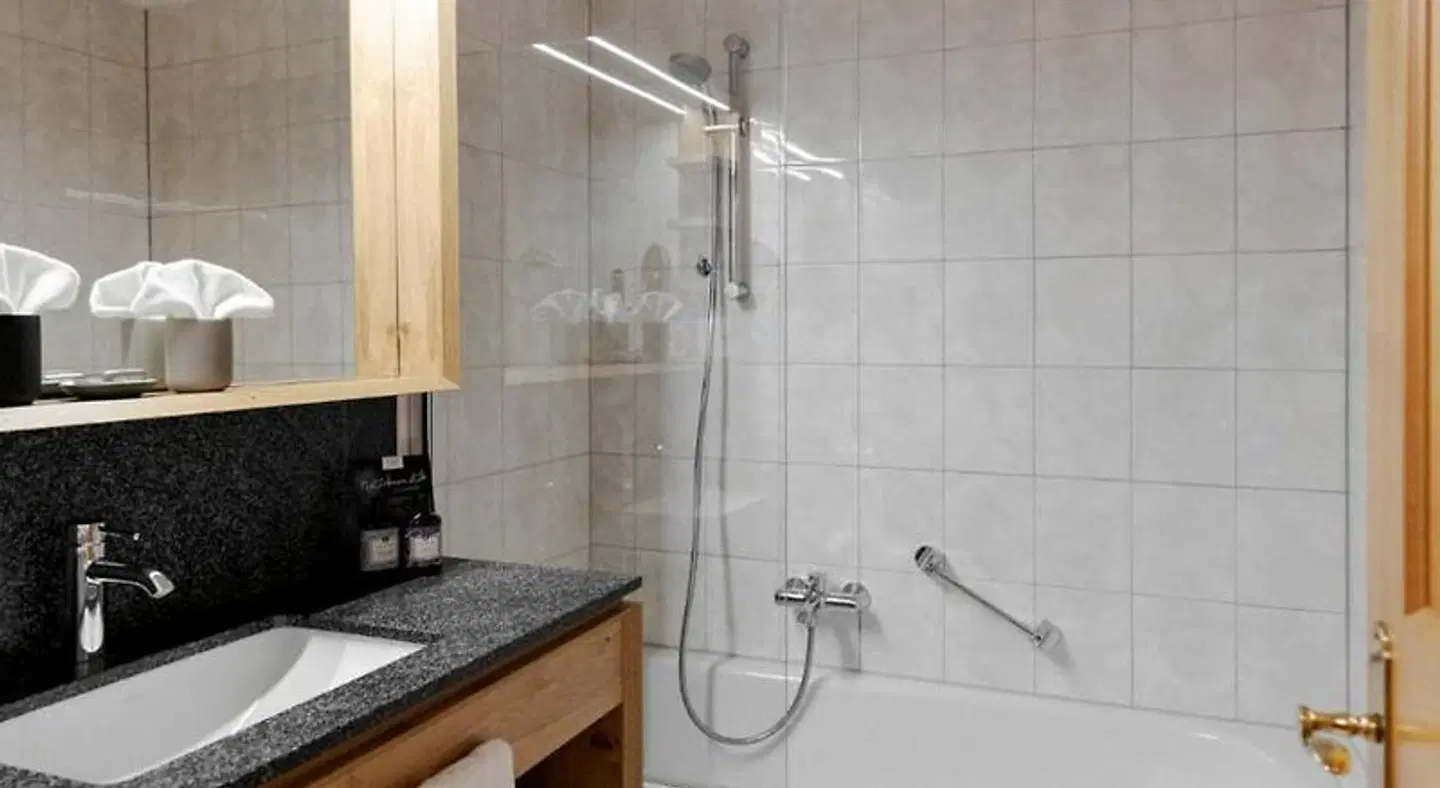Stäfeli Badezimmer