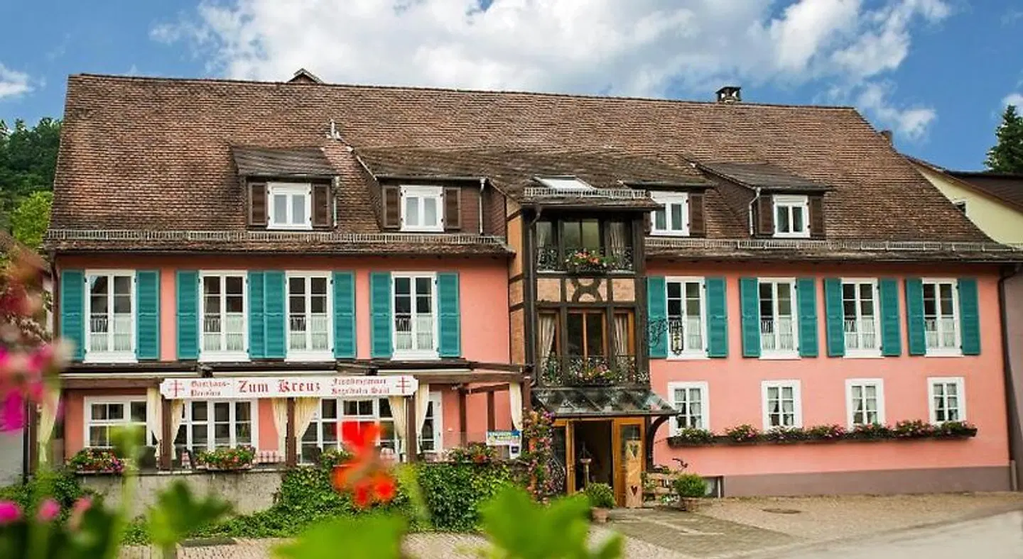 Kreuz EXTERIOR