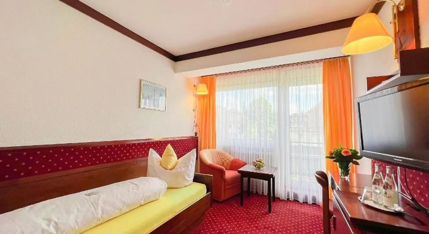Wiedenmann ROOM_EXAMPLE
