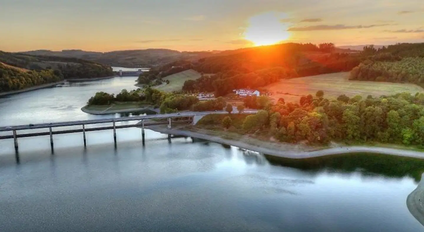 Schnutgenhof Ubernachtung am Biggesee OUTDOOR_POOL