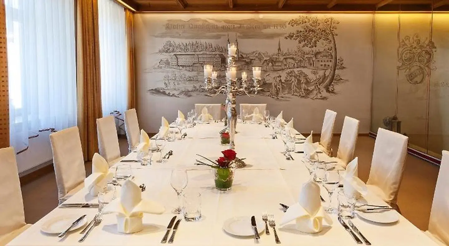 AKZENT Brauerei Hotel Hirsch Restaurant