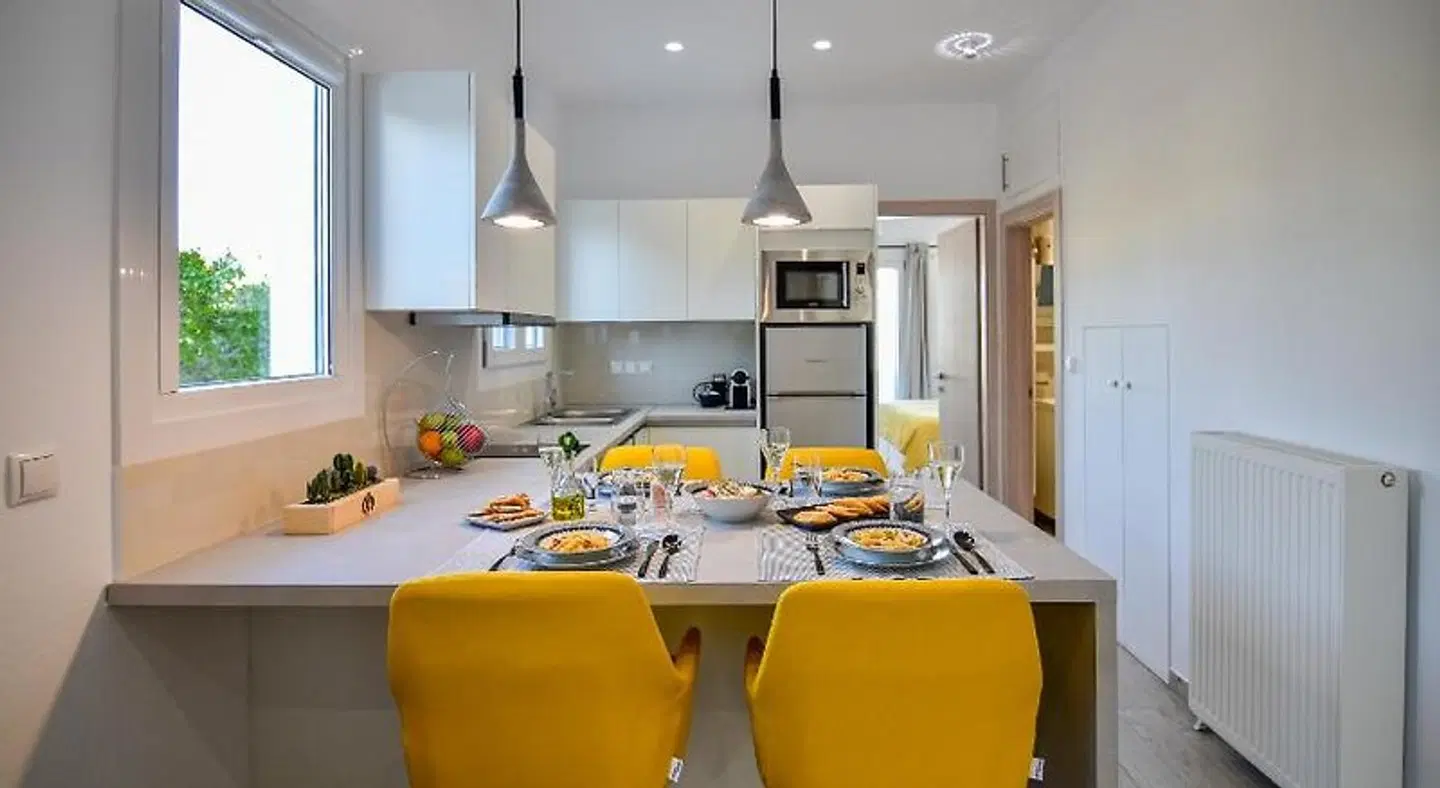 White Rock Milos Suites ROOM_EXAMPLE