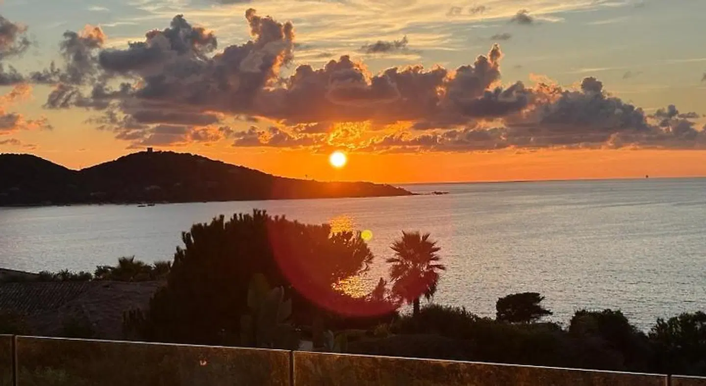 A Casa Nostra LANDSCAPE