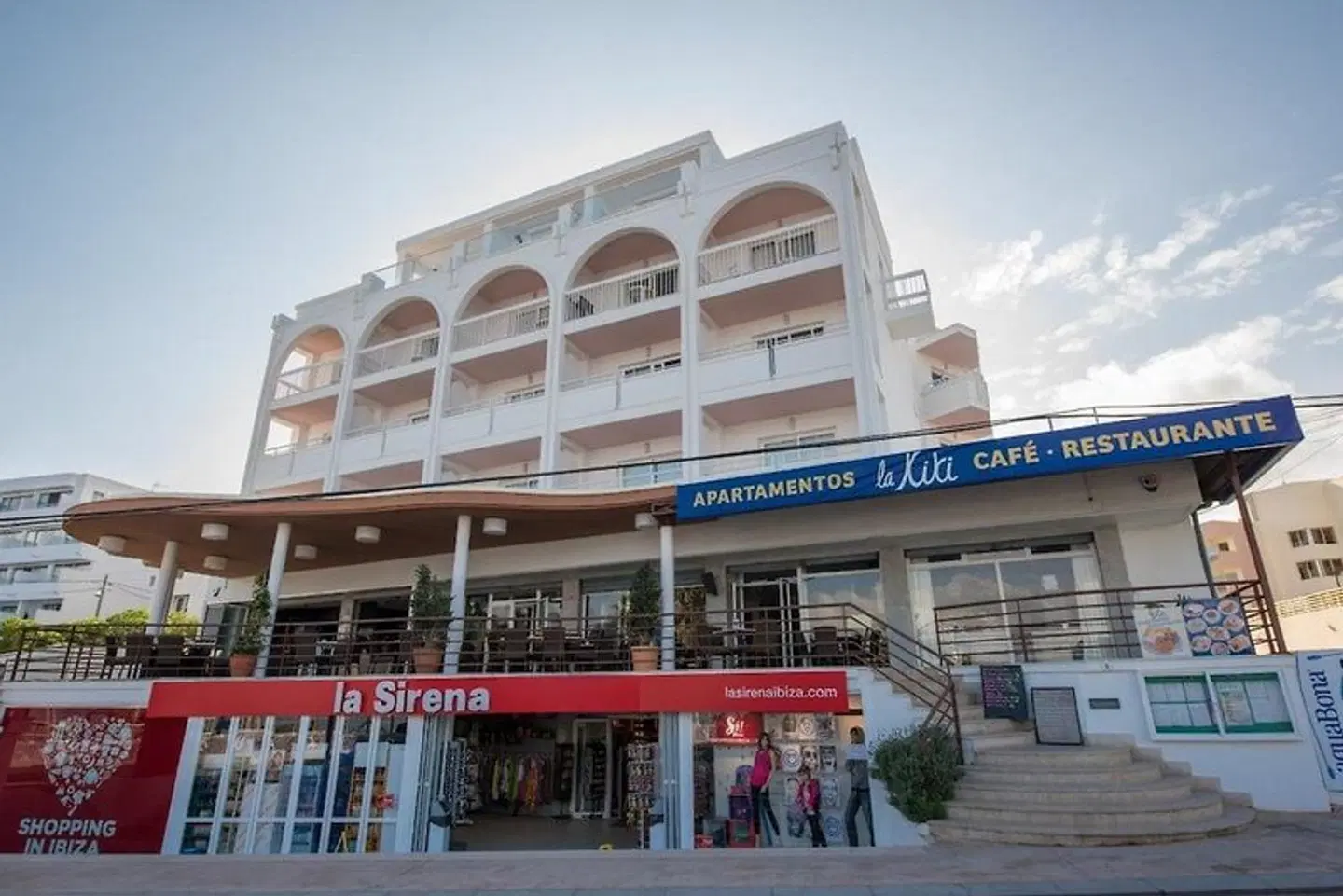 La Kiki EXTERIOR
