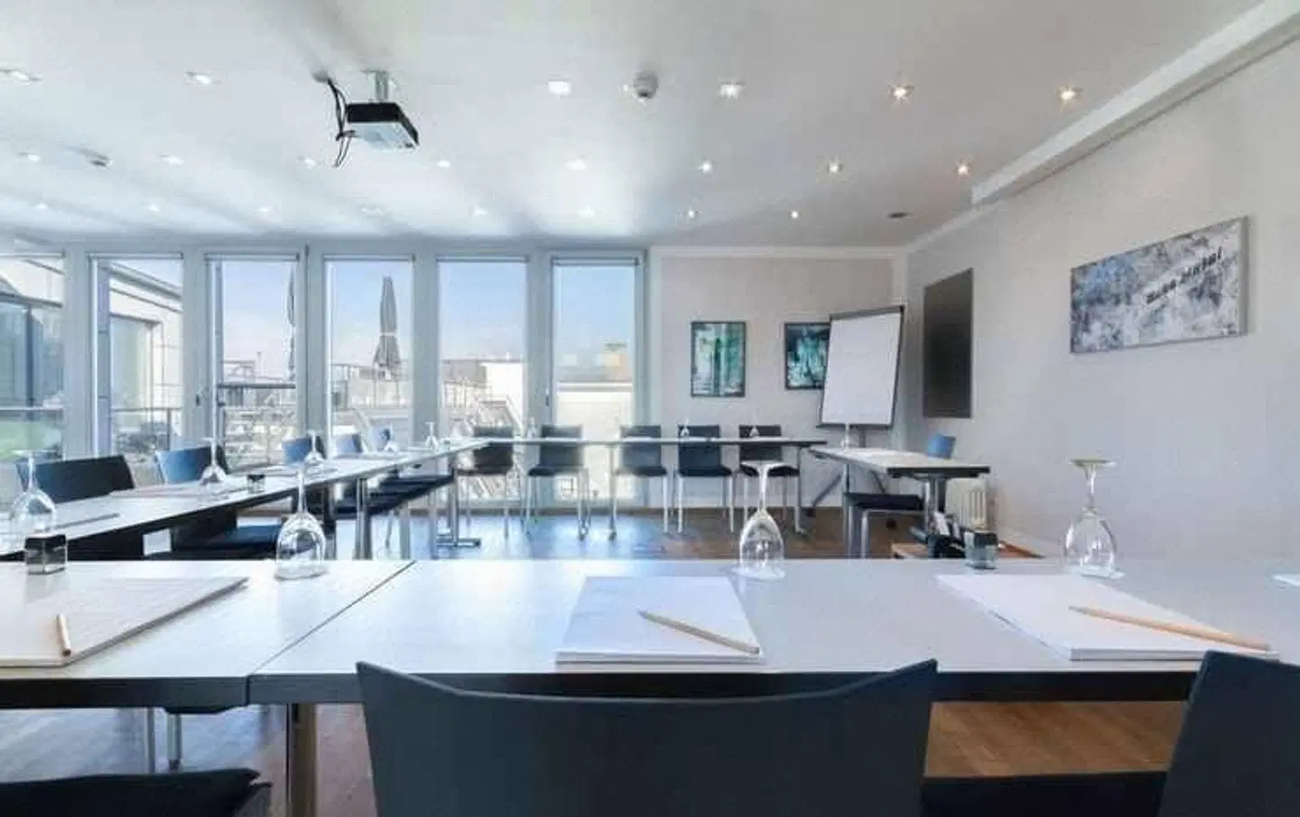 Qube Hotel Bahnstadt Konferenz