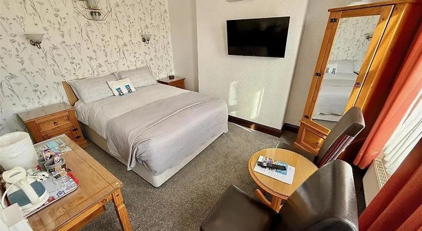 Maluth Lodge ROOM_EXAMPLE