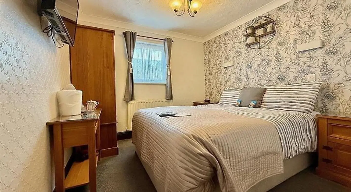 Maluth Lodge ROOM_EXAMPLE