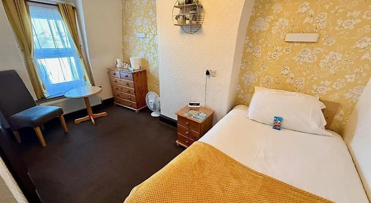 Maluth Lodge ROOM_EXAMPLE