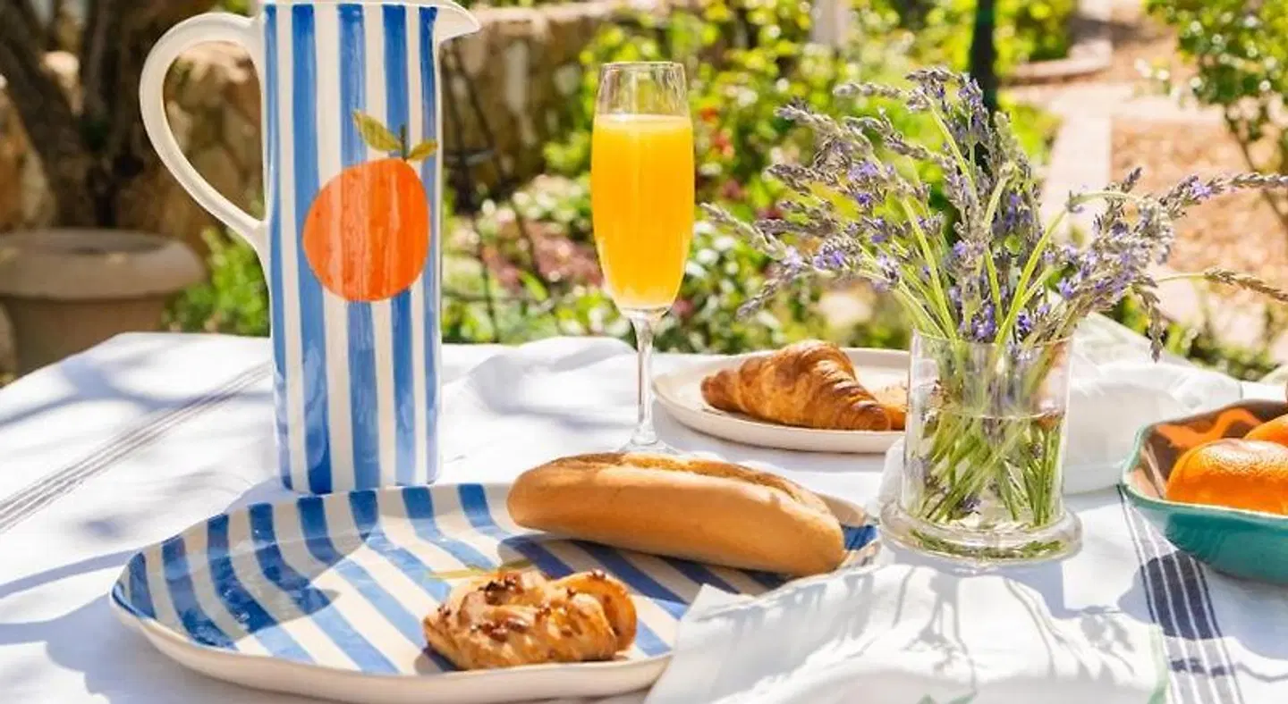 Le Petit Paris Restaurant
