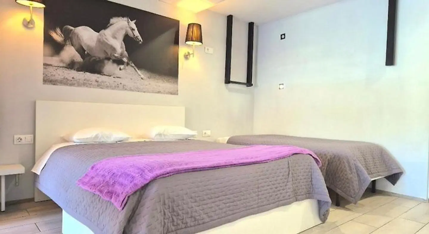Equinaturi ROOM_EXAMPLE