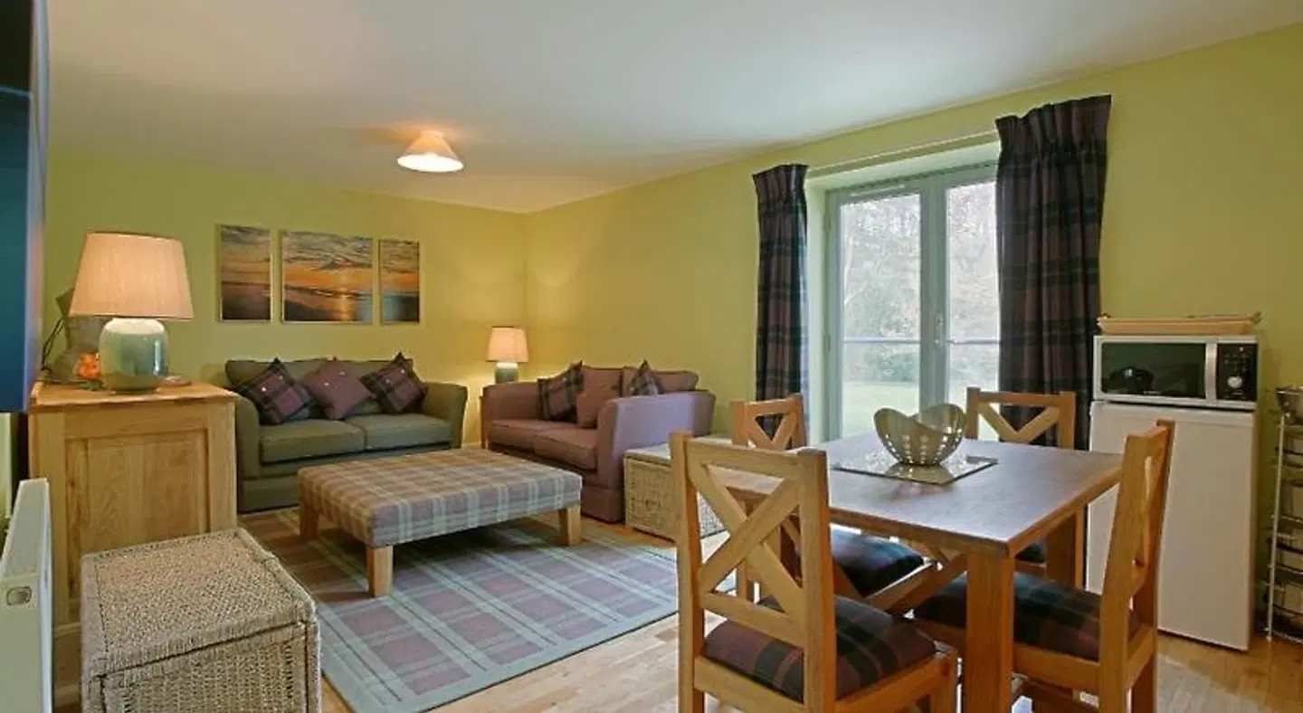 The Highland Club ROOM_EXAMPLE