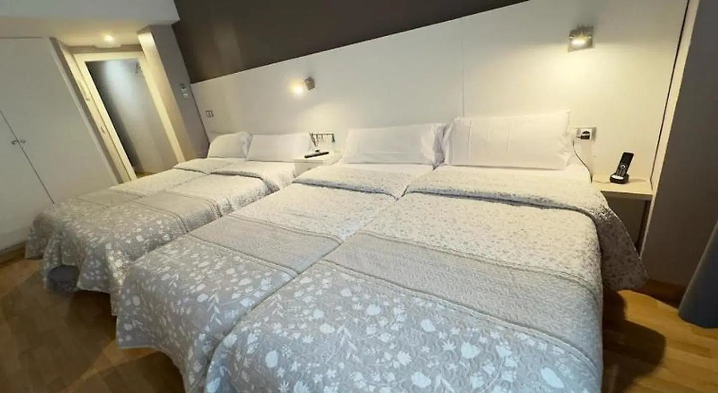 El Acebo ROOM_EXAMPLE