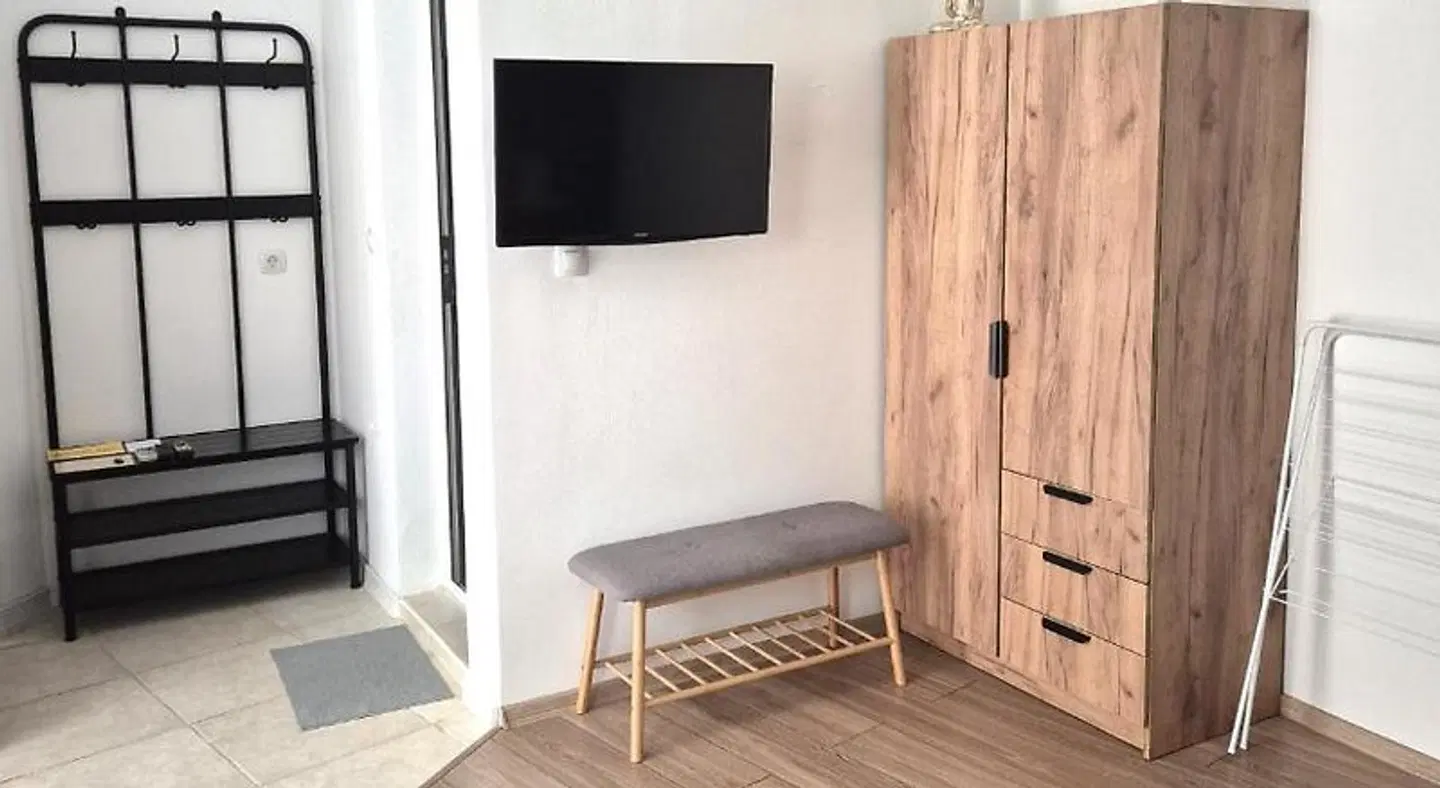 YES Varna Studios ROOM_EXAMPLE
