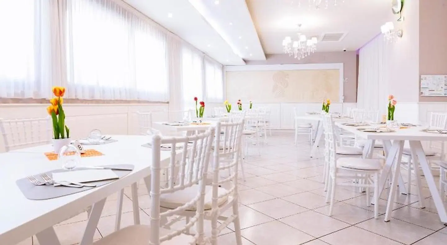 Leon - Ristorante Al Cavallino Rosso Bar