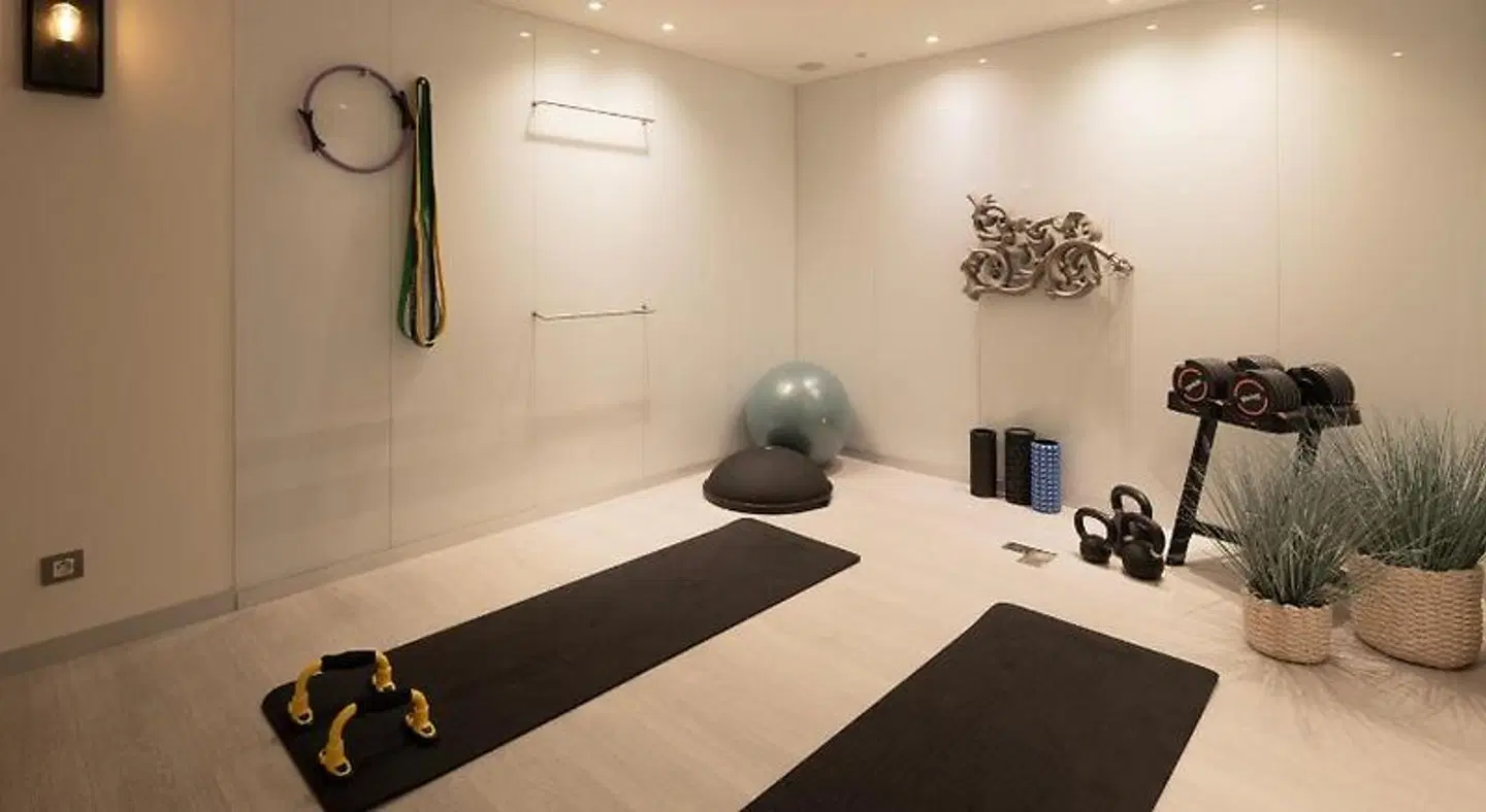 Helios ROOM_EXAMPLE