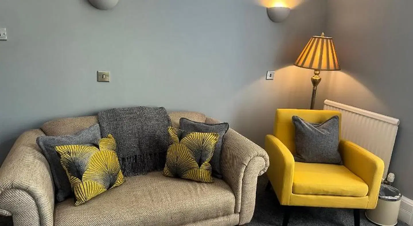 The Red Lion Hotel ROOM_EXAMPLE